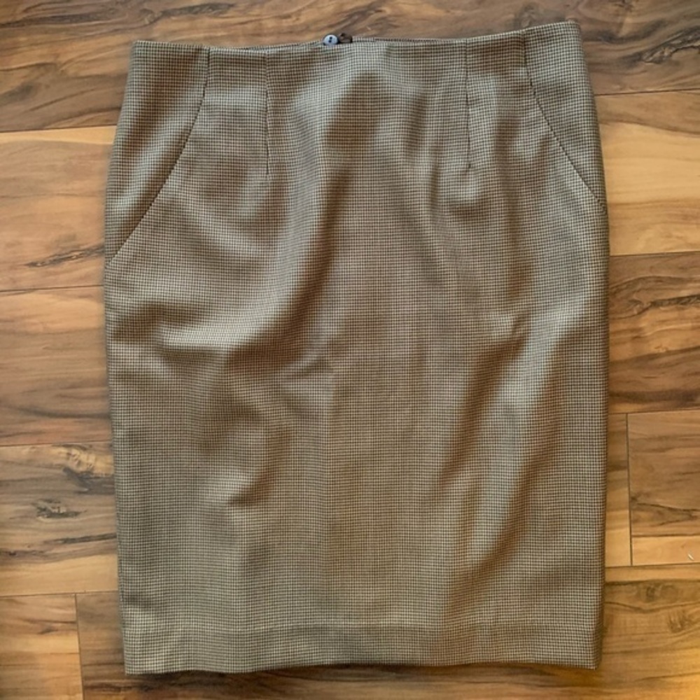 Escada houndstooth skirt 36/ s